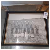 Framed photo of the First Aid team Montour No.9