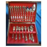 Vintage Oneida stainless silverware set in box,