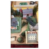 RR Scale plastic & paperboard buildings & trees