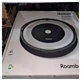 Roomba 690 vacuuming robot