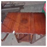 Vintage Federal-style drop-leaf side table