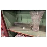 Pyrex 3 qt baking dish & heavy glass vase