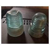 Brookville glass insulatorsï¿½ One is broken