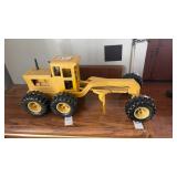 Plastic Tonka Grader Toy