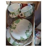Scarlett Luxembourg 4 cups and 4 saucer set