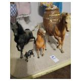 Vintage plastic horse lot