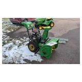 John Deere Snowblower 1028E