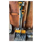 3 Snow Shovels