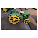Ertl die-cast John Deere Model D tractor