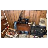 Vintage New Home Sewing Machine
