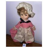 Vintage Horsman ? Colonial doll