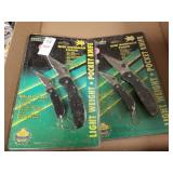 2 new packages of pocket knives