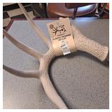 Dokkens plastic training antler