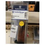 S&W SD9 mag