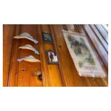 Lot of Bird Decor, calendar