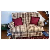 Broyhill loveseat - very clean