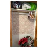 Christmas Tin & Decor - closet lot