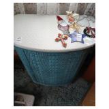 Vintage hamper only no contents