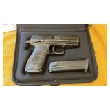 HK P30, .40S&W with 2 Magazines and Case