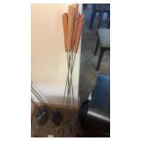 Lot of Hot Dog, Smores Skewers