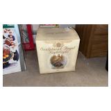 Sculpted Angel Night Light