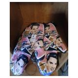 Elvis oven mitts pair