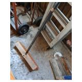Push broom