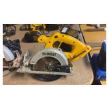 Dewalt Circular Saw W Battery