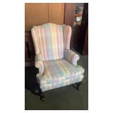 Checkered Pattern Lounge Chair
