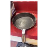Erie T3 Cast Iron Skillet