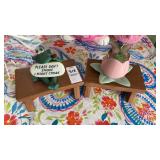 Ceramic decor. Frog and butterfly candle