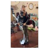 KATNISS FIGURINE DOLL 1999-MJ.NC HUNGER GAMES
