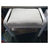 Metal and vinyl strap ottoman with cushion, 25 ï¿½