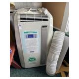 DeLonghi Pinguino PAC A120LE portable air