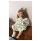 1992 Hamilton Collection Porcelain Shannon Doll