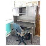 Computer desk with chair - 4 feet wide