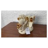 Dept 56 Snowbabies 2002 Retired Sending Something