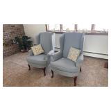 Set of 2 Blue Lounge Chairs W Accent Pillows