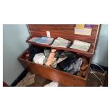 Contents Clothing of Chest