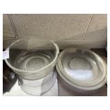 Glass mixing bowl & pie plates