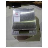 Digital pocket scale