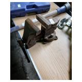 Littlestown #450 bench vise