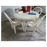 Plastic table & chairs