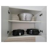 2 granted ware roasters & dough aluminum pan