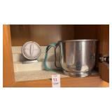 Vintage Timer and Pourer