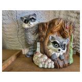 Racoon planter