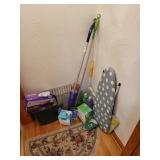 Swiffer contents & misc items