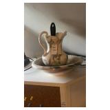 Marbled Ceramic Wash pitcher and basin