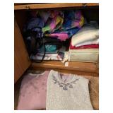 Womenï¿½s clothing- smalls  & variety