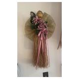Pair of Decorative natural raffia straw angel
